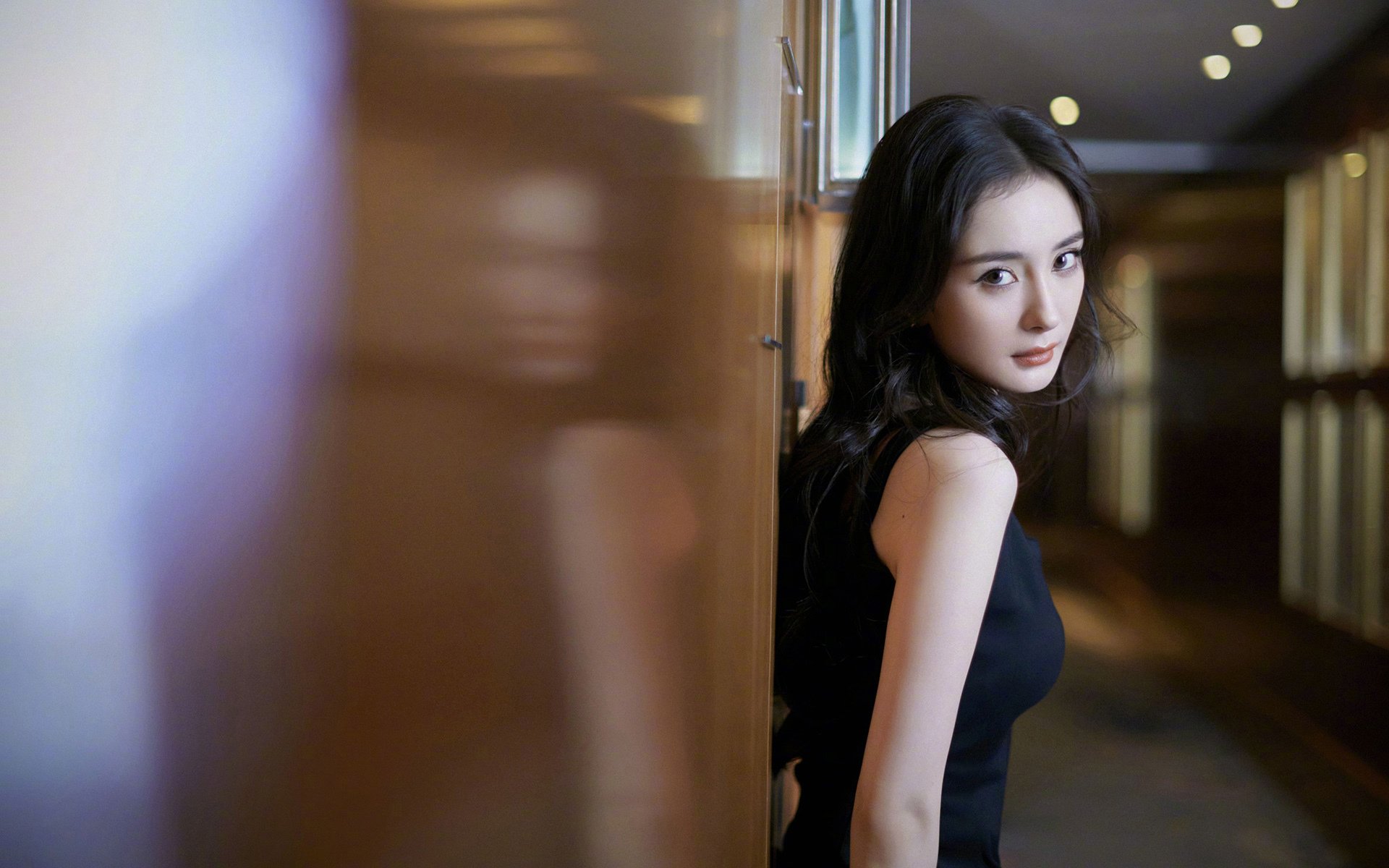 当钢铁巨兽驶入城市血脉，北京式防守如何用锁的艺术，在F1赛道绞杀火箭引擎