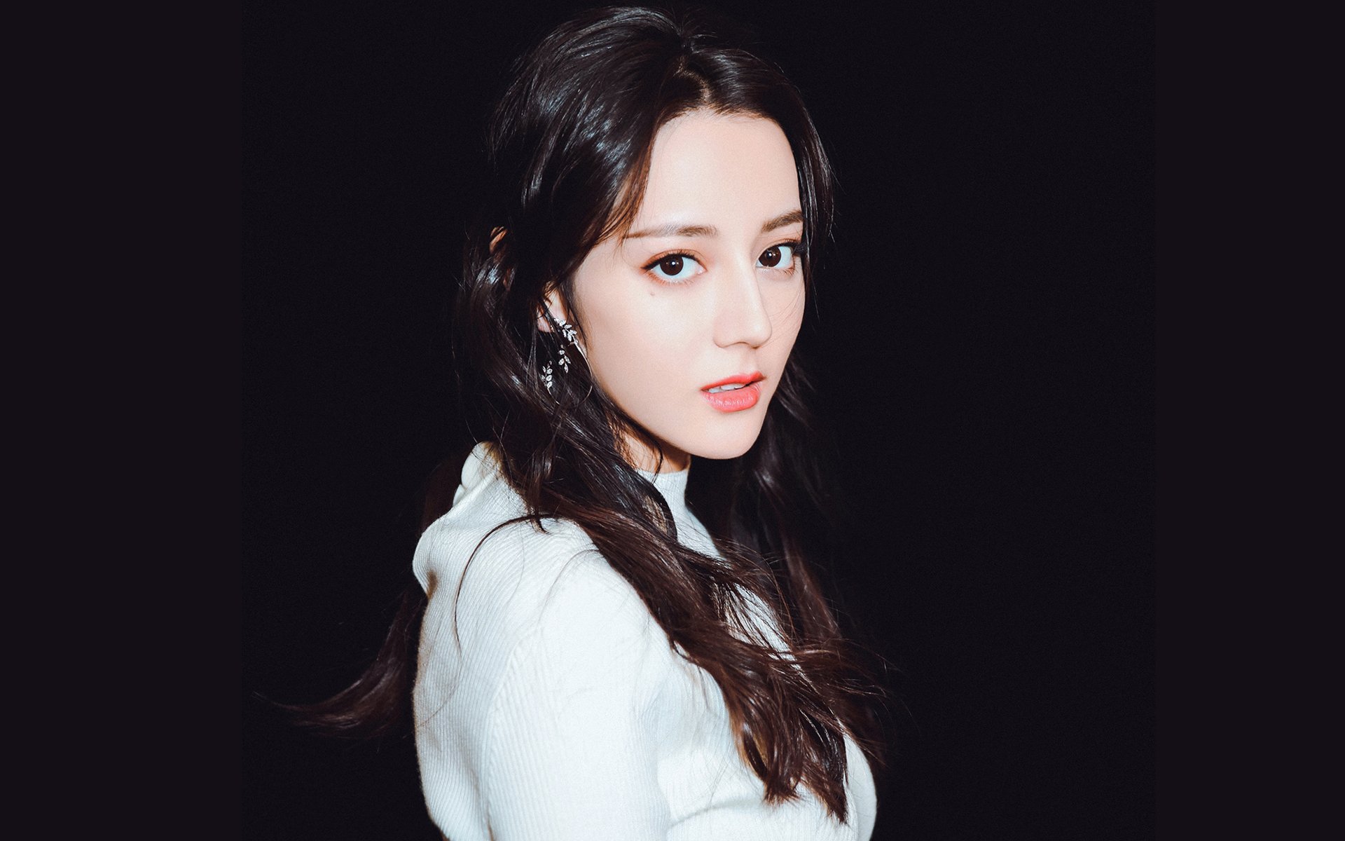 布伦森50+15+9导演终场绝杀 步行者客场逆袭骑士创神迹