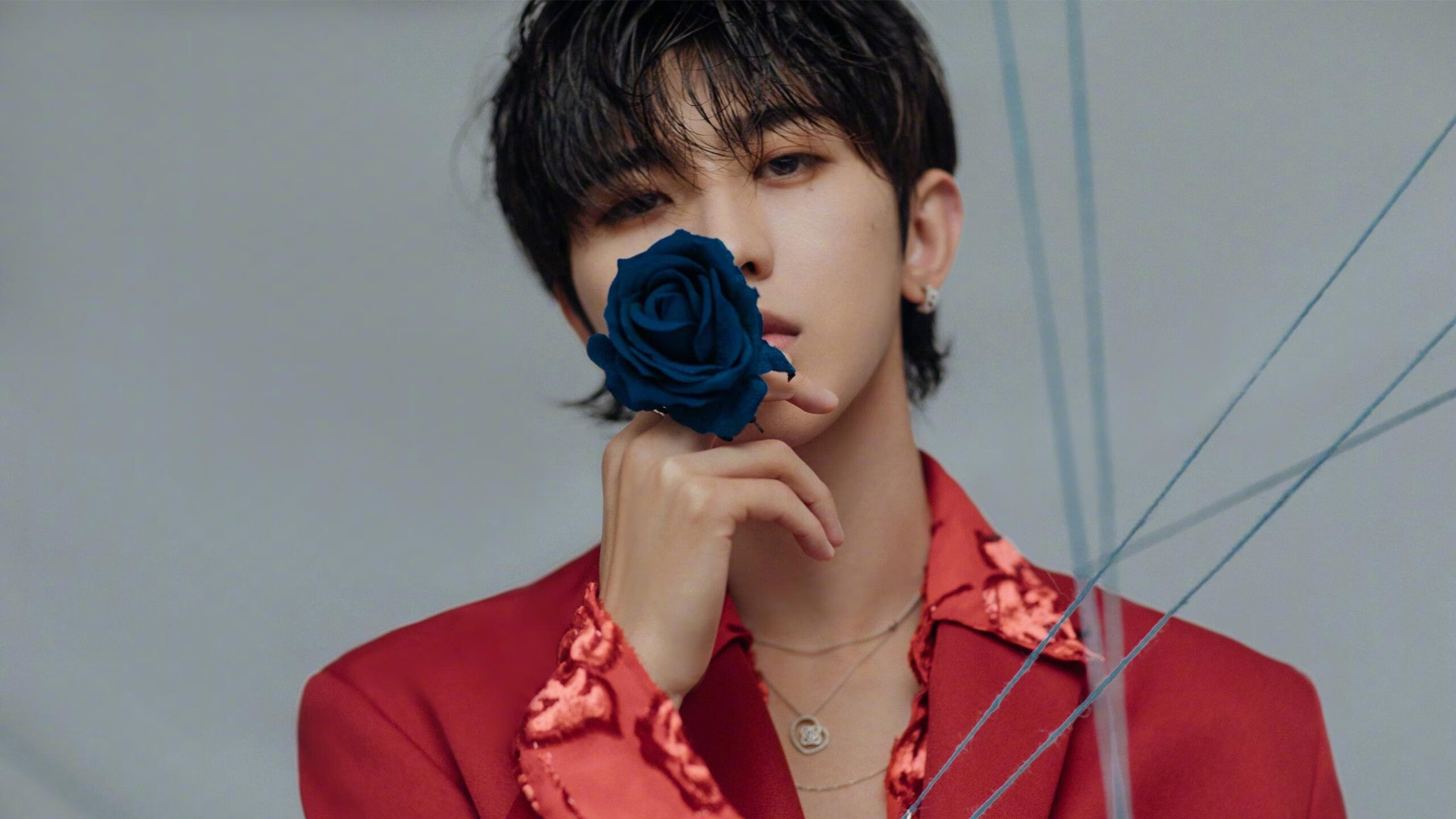 当F1驶入足球时间，皮克如何用战术板改变街道赛结局