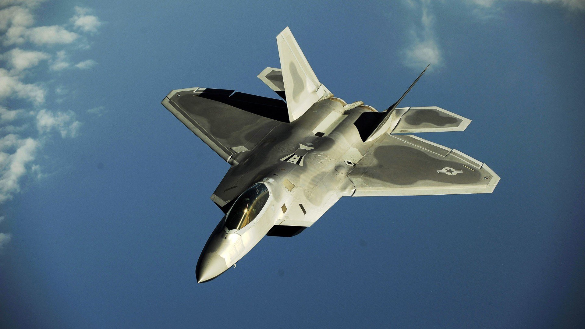 交响独奏，伊布孤星闪耀，却难敌尼日利亚的战术脉搏